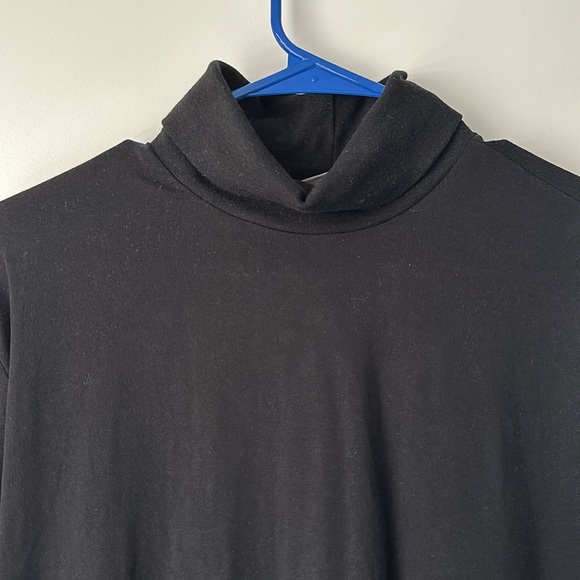 H&M Black Turtleneck - Picture 2 of 4
